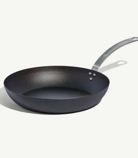 Carbon steel frying pan non toxic